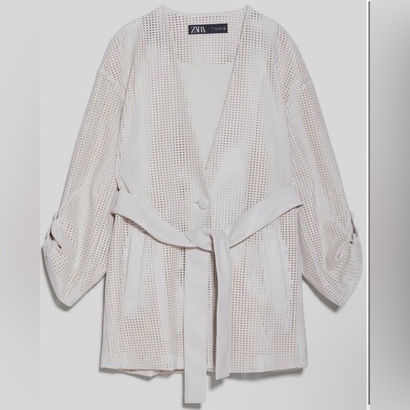 Zara - Faux Leather Die-Cut Jacket - Size Large - NWT - Picture 5 of 8